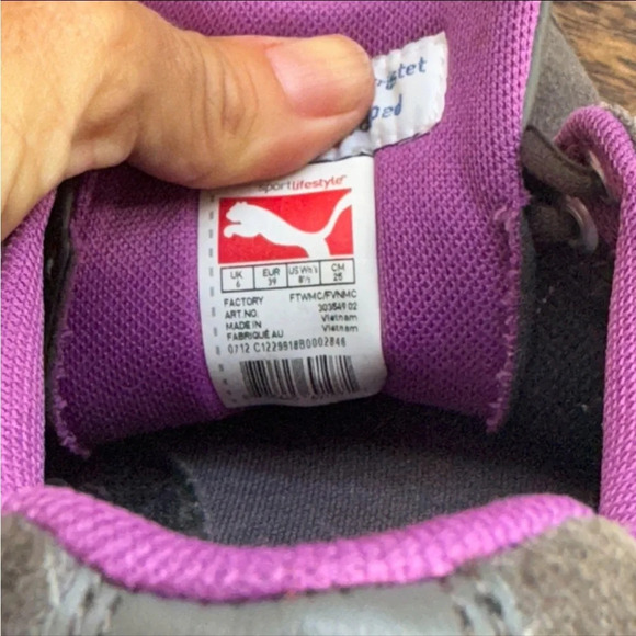 Puma sneakers grey and purple like new size 8.5 - Picture 7 of 12